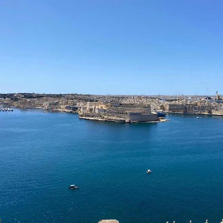 Superb 3 Bedroom Apartment In فاليتا المظهر الخارجي الصورة